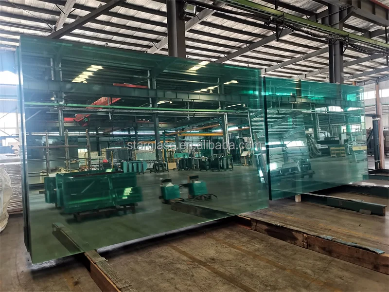 Chinese Factory Float Glass Clear/Colored/Frosted Window Glass Flat Pattern for Bathroom Application Competitive Prices