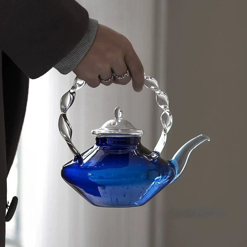 Blue Twisted Glass Teapot Heat-resistant Tea Kettle Glass Pot Kung Fu Tea Set Household Klein Blue Tea Maker 700ML Kettle Gift