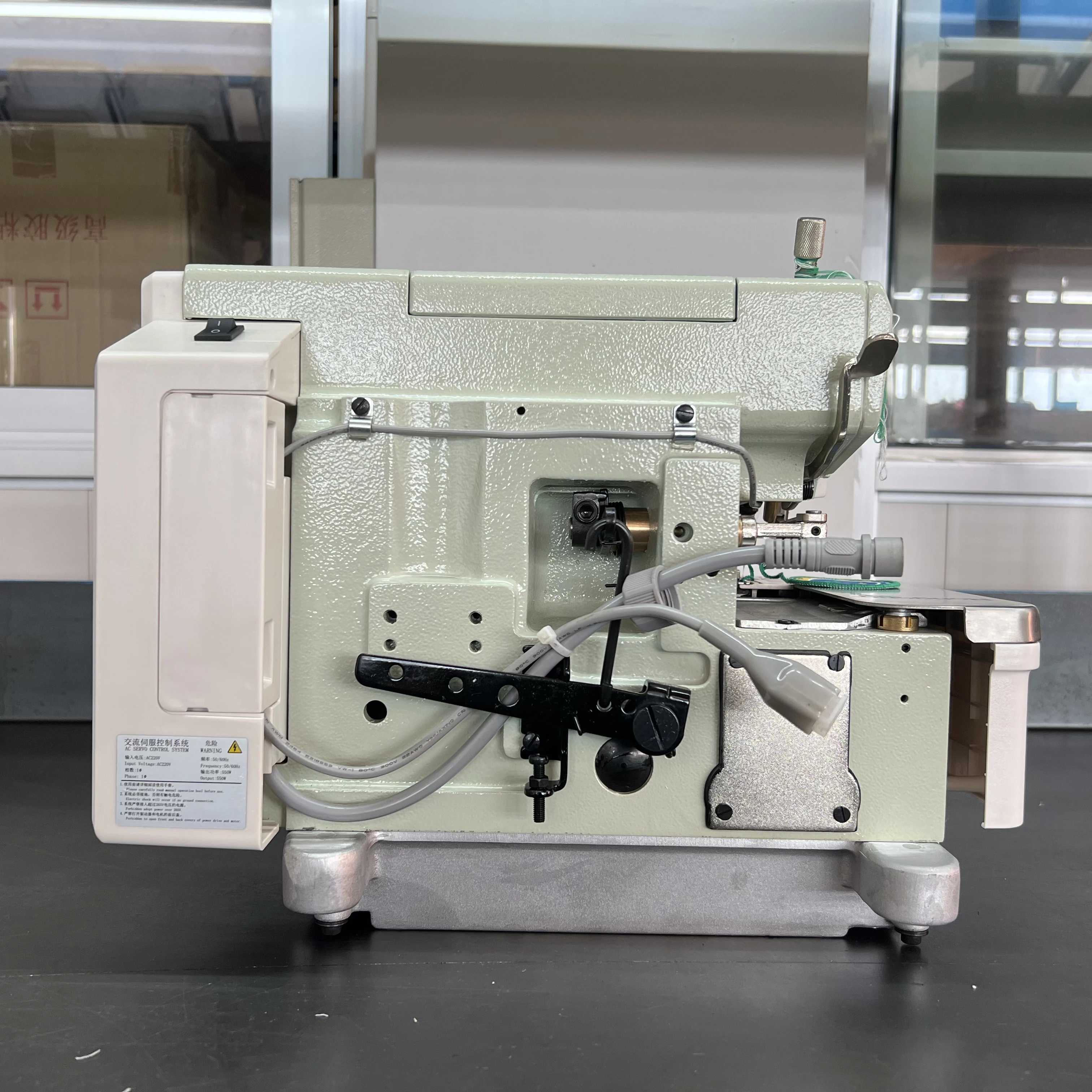 RONMACK R8-3D-JZ оверлок вышивка эполет автоматическая швейная машина