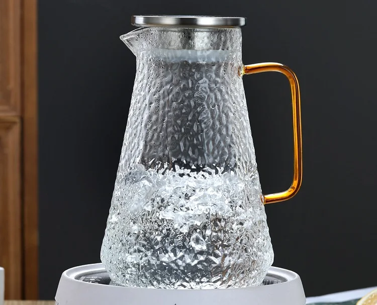 WONDER Clear Borosilicate Thickened Hammer Pattern Cool Kettle Glass Water Jug Water Pouring Jug 1.6L Water Pitcher with Lid