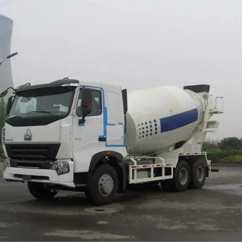 Sinotruck HOWO 64 10 Wheel Truck Mounted Concrete Mixer Truck with Pump