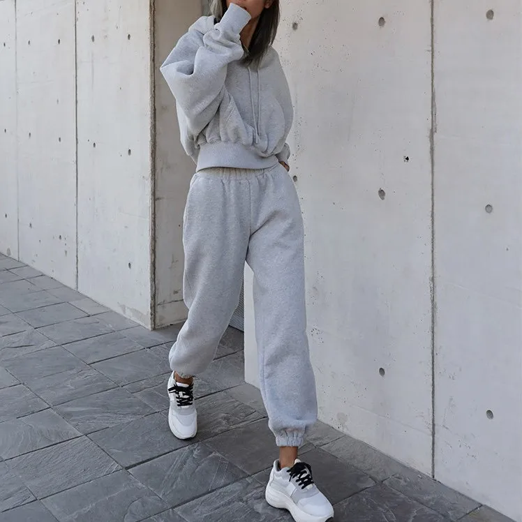 2020 Autumn Winter Jogger Jumper Gym Custom Workout Velvet 2 Piece Women Set Crop Top Oversize Hoodie Women Sweatshirt