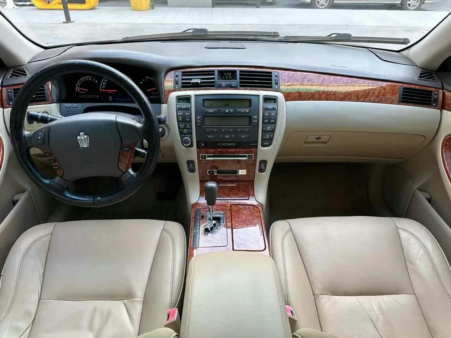Оптовая продажа 2008 Toyota Crown Королевский седан 3 0 л роскошные автомобили такси вождение онлайн-автомобилей подержанные