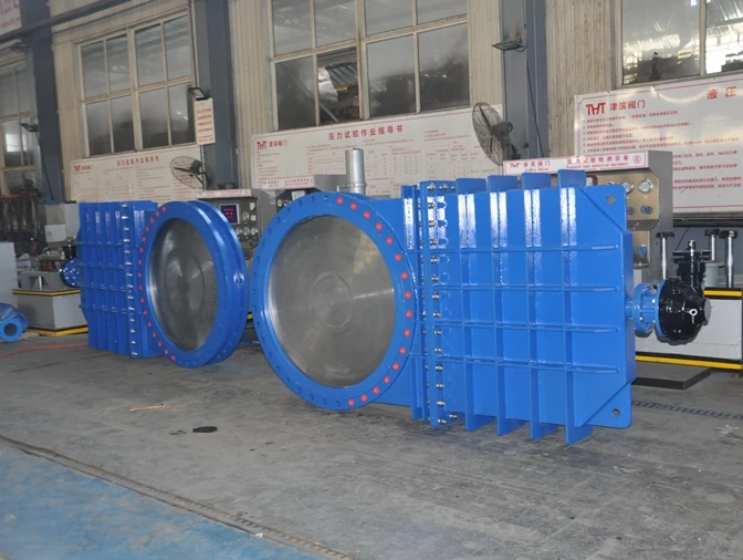 Carbon Steel Flange Knife Gate Valve Large Size DN1800 Manual Electric Power Options Water Gas Oil Control Price List Included
