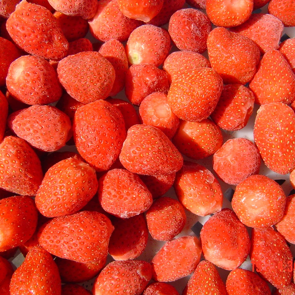 IQF strawberry bulk sale frozen strawberry  fresh new season frozen fruit frozen fruits