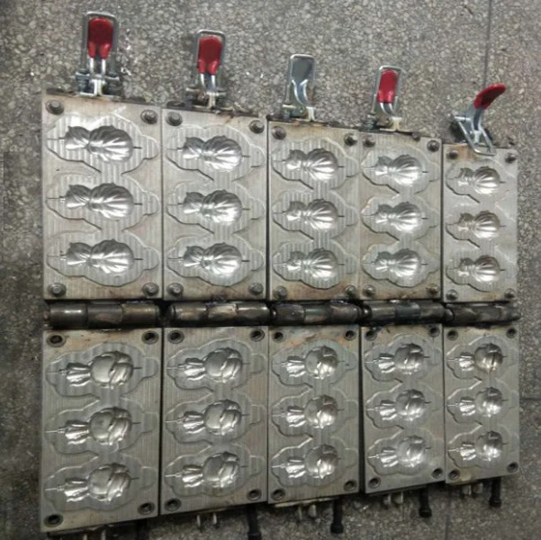 Polyurethane foam car seat mold