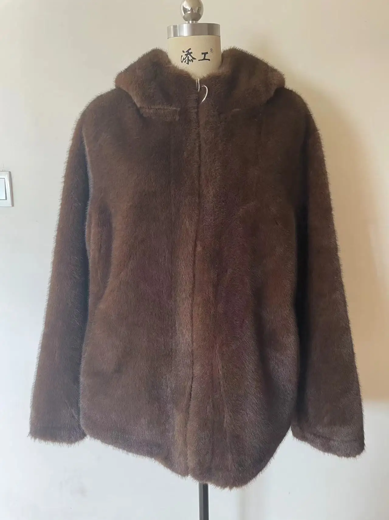 New Hot winter Artificial faux fur coat cheap custom fake faux fur coat women long Fur Coats