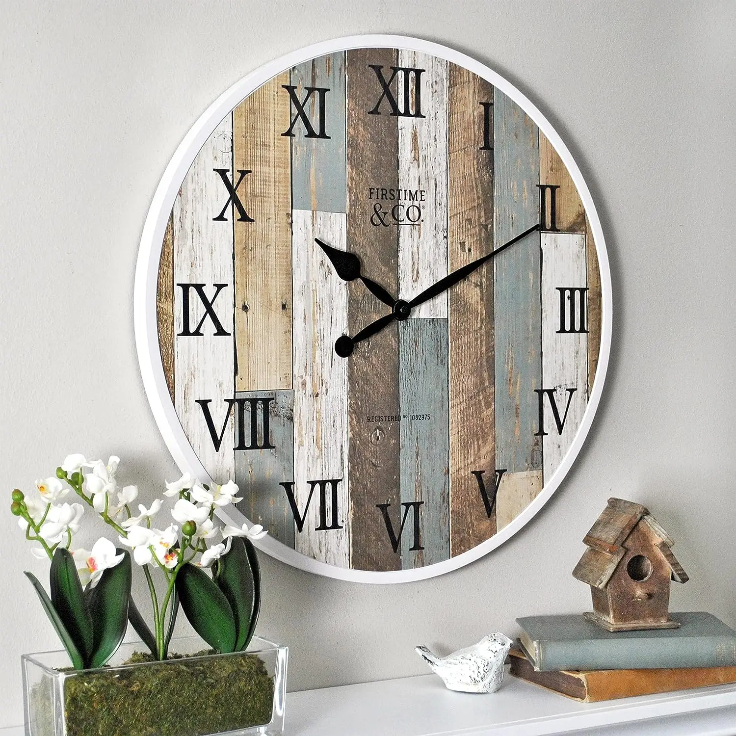 Alboxy Modern Country round battery powered home decor retro silent wall clock plastic wall clock