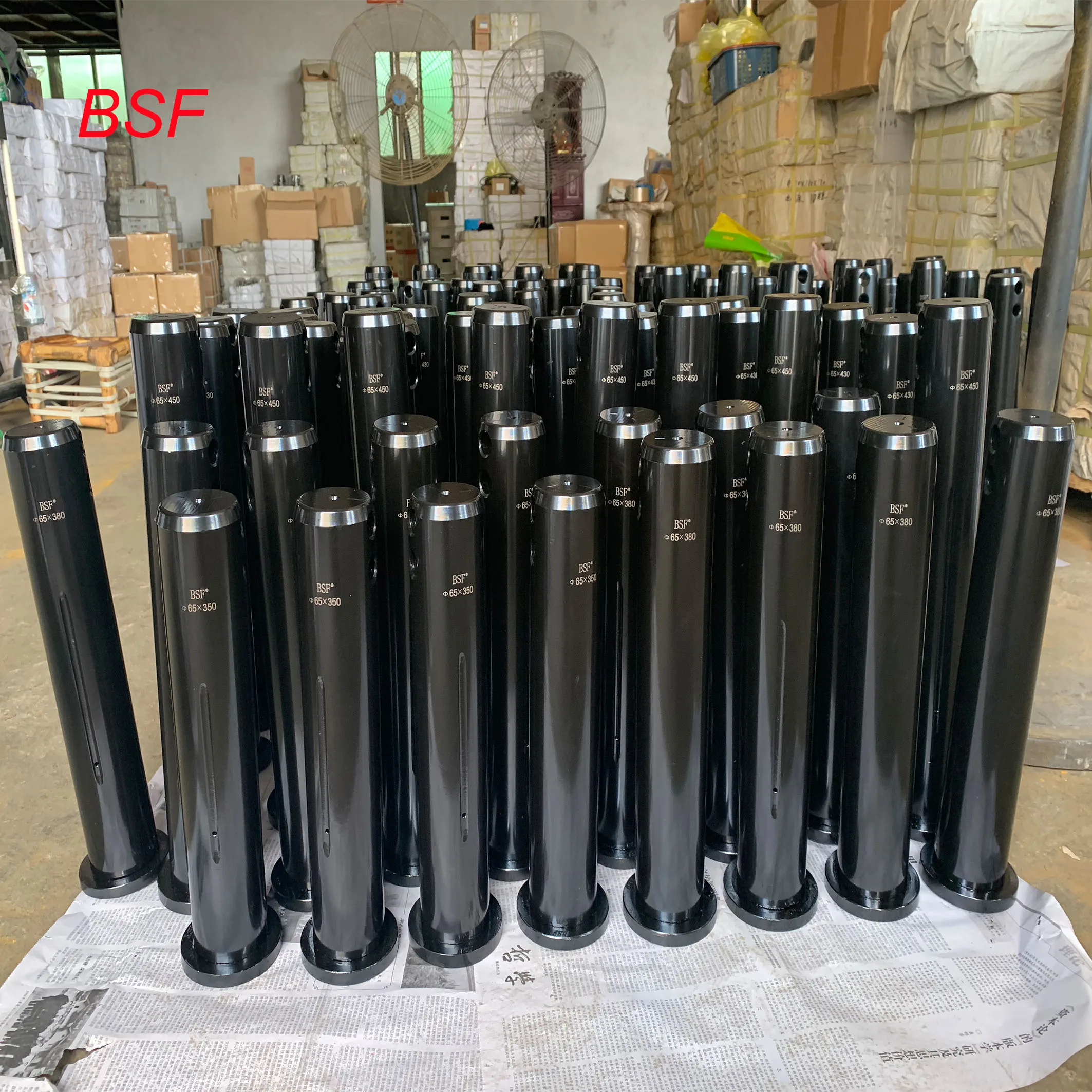 Factory Supply Black Color Bucket Bush And Pin 40CR Excavator Bucket Pin 70*430Mm Custom Spare Parts