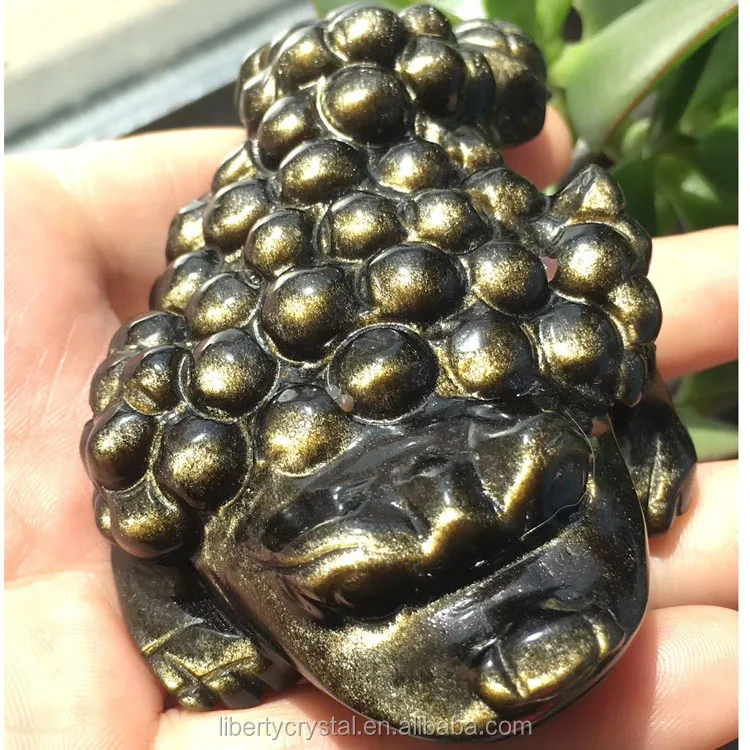 
Hand Carved Beautiful Golden Obsidian Zhaocai Toad For Home Decoration 