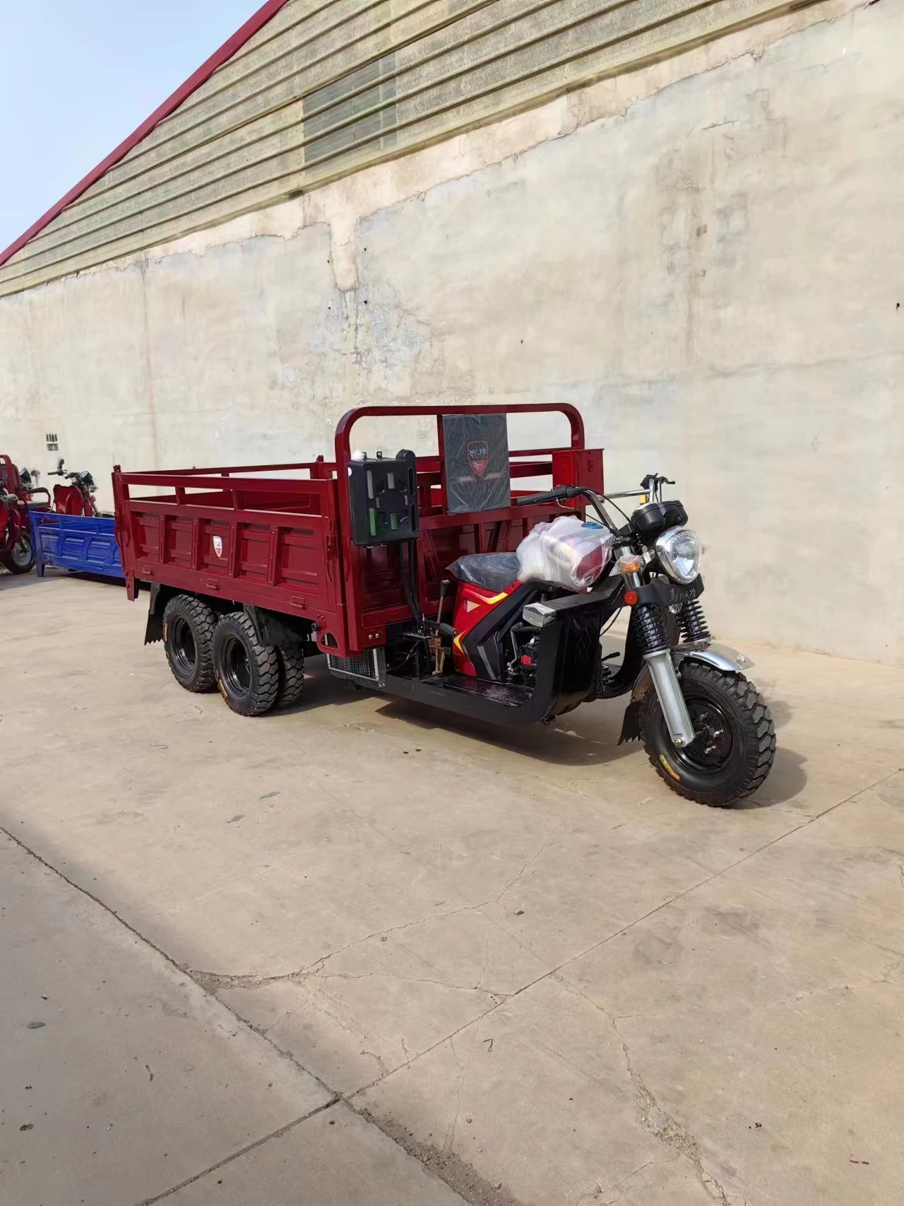 Премиум 250CC/300CC/350CC двигатель с водяным охлаждением моторизованный трехколесный грузовой велосипед 9 колесами для транспортировки высокой мощности