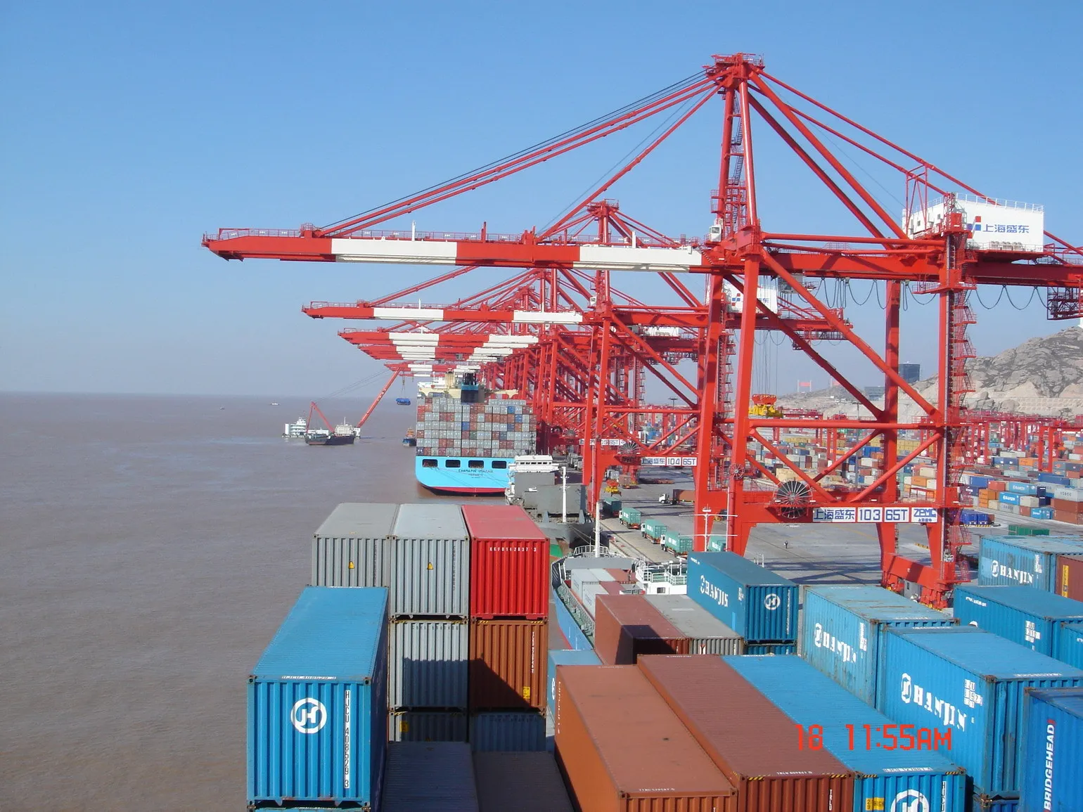 Cheap 40HQ container shipping service from China to the US port to port freight