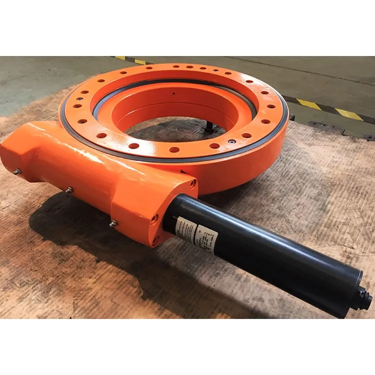 SE9 High Precision Low Noise dual Axis Solar Tracking System 15000 Nm Normal Slewing Drive Industrial  with DC Motor