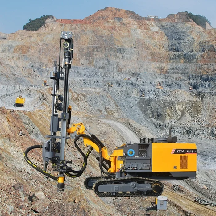 Kaishan 25m KT7C Integrated Hydraulic Mobile DTH Drilling Rig Equipped With Screw Air Compressor For Blast Hole