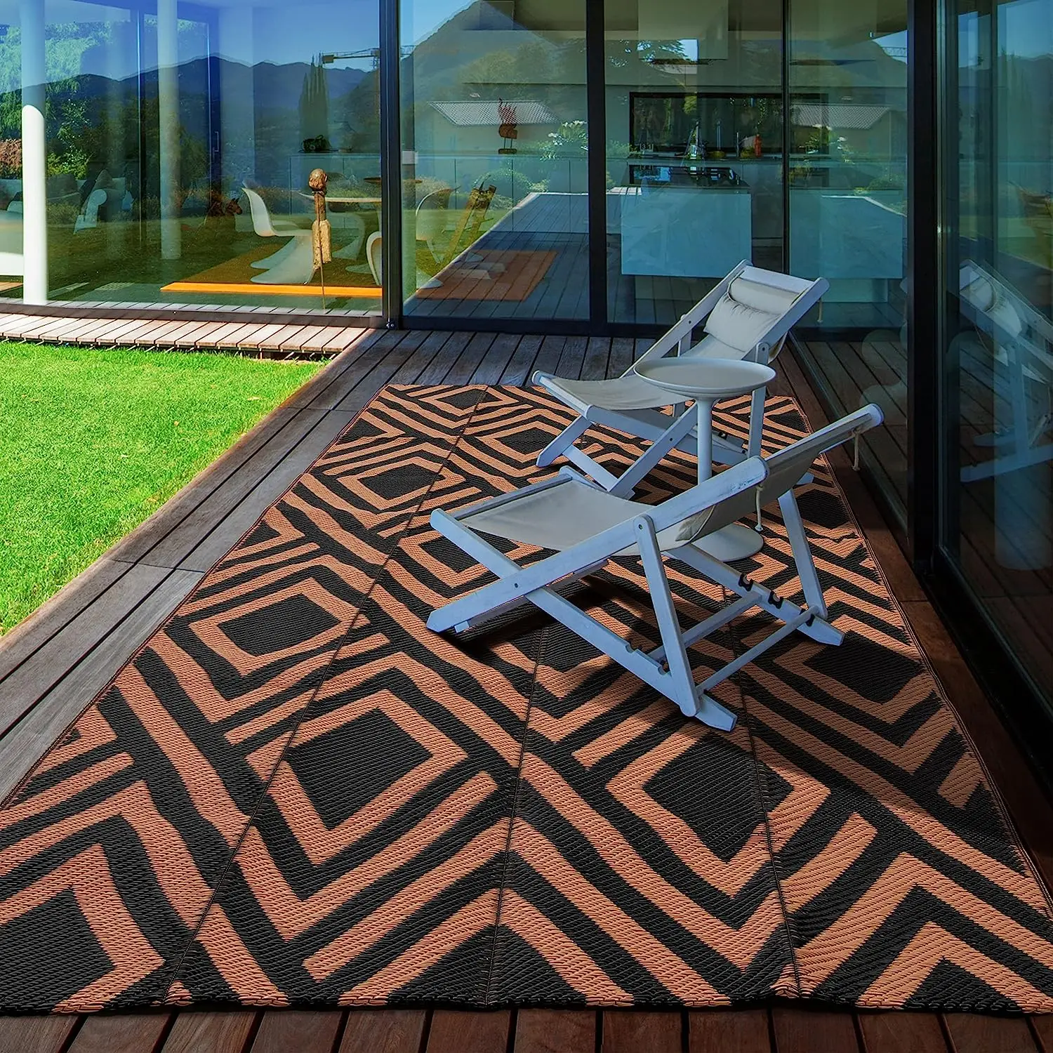 Reversible picnic mats modern area straw rug plastic straw waterproof PP outdoor rug patio mat