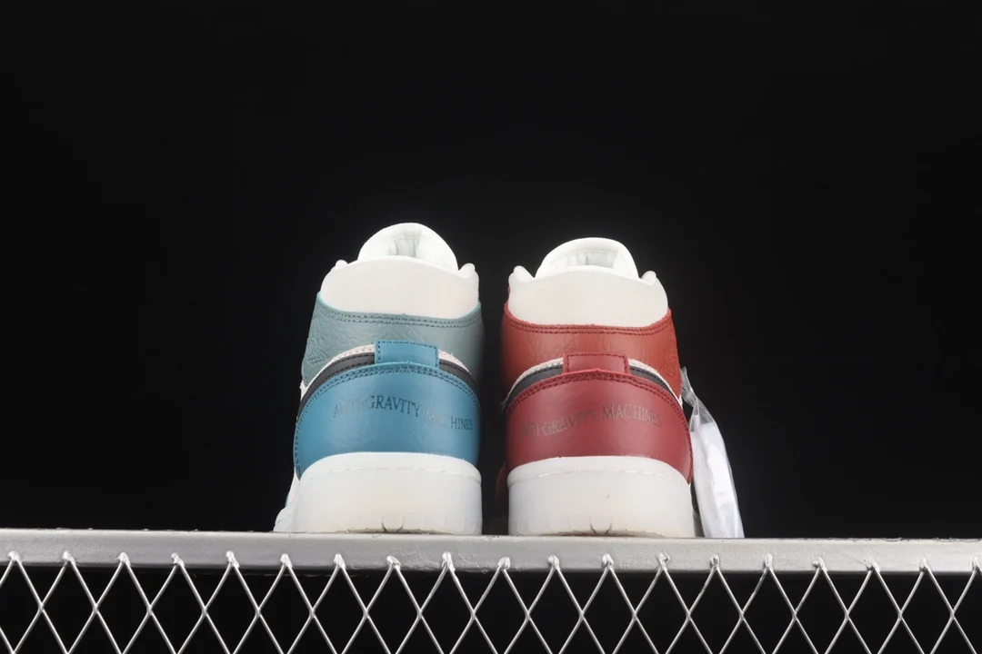 Popular Original Quality Nike Air Jordan 1 Mandarin Duck Color Classic Men Shoes Culture Basketball Shoes Nike Men Shoe Sneakers