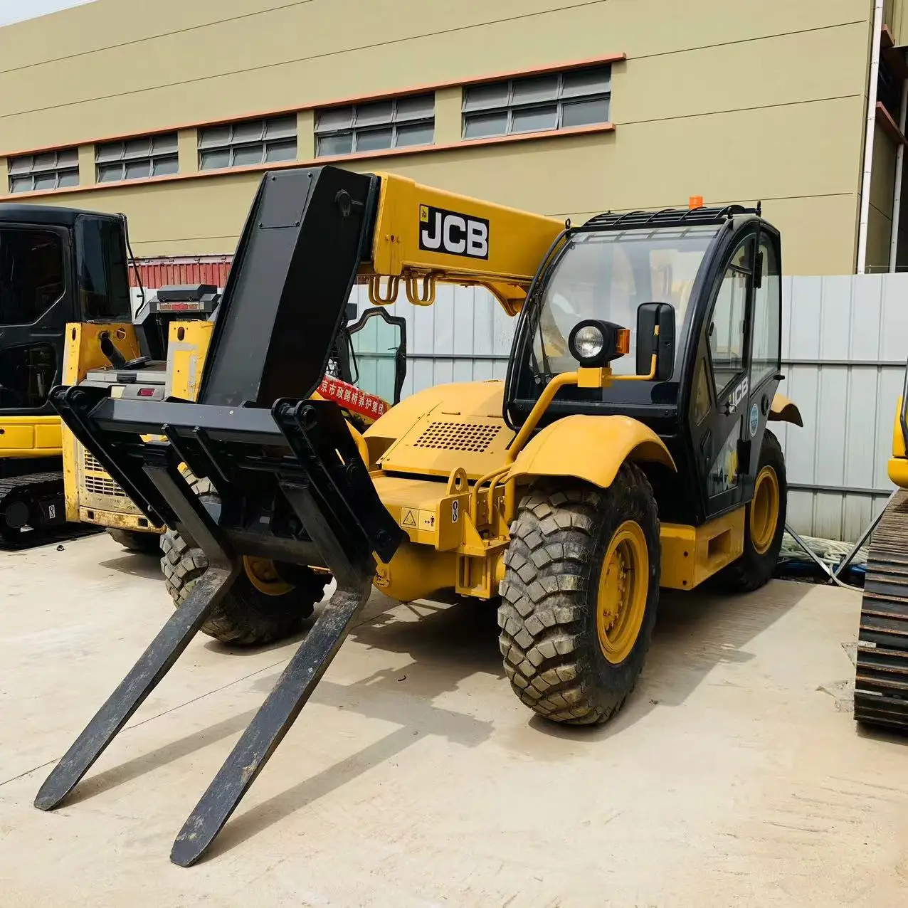 Телескопический погрузчик Jcb 3 5 Тонн Подержанный 535 телескопический 535-95 строительная техника отличного качества