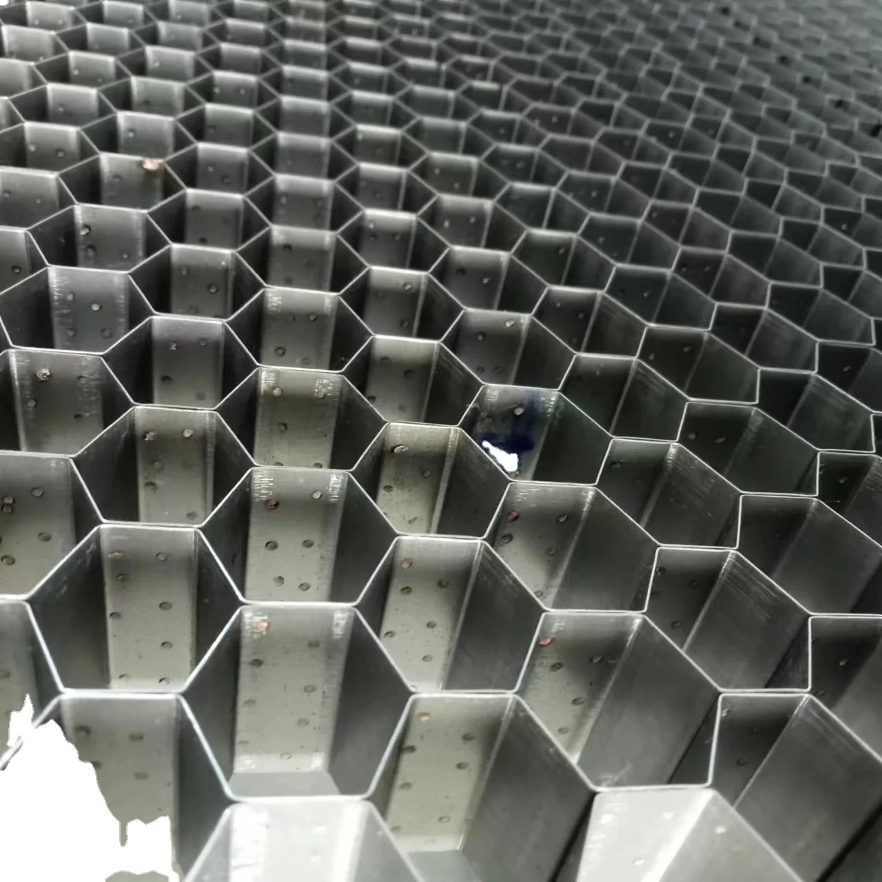 Honeycomb Optical Breadboards with Microlock Mounting  hexagonal honeycomb core