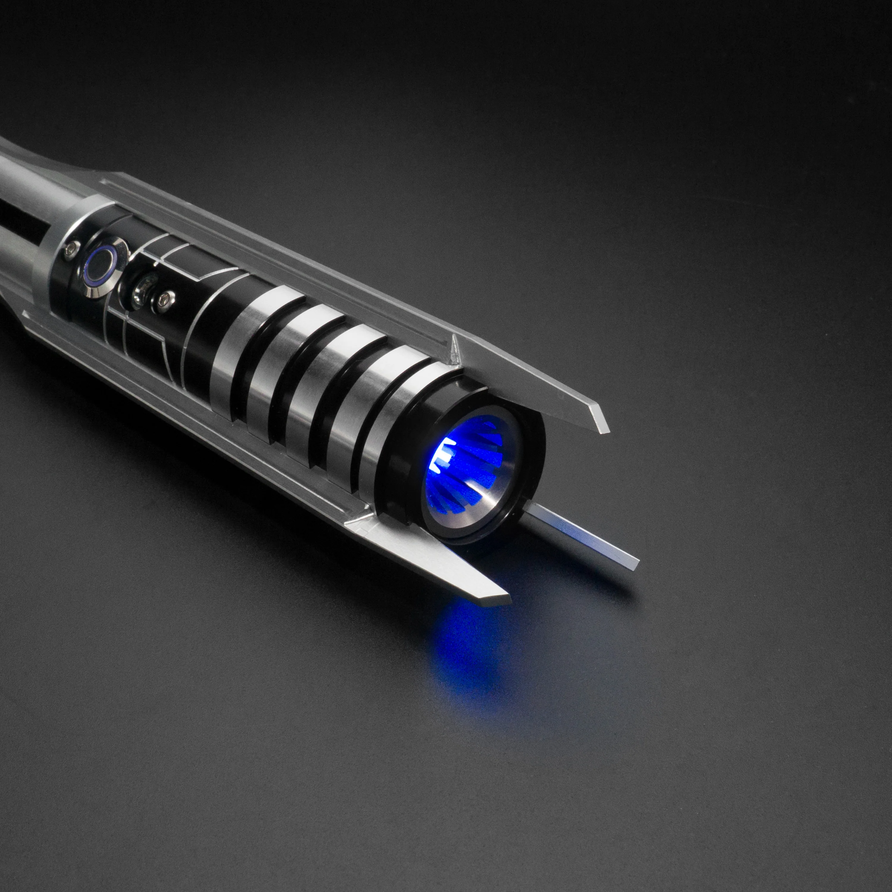 Световой меч XSaber Revan RVJ реквизит для косплея по мотивам фильма металлическая подвесная дуэльная игрушка RGB Proffie2.2 доска