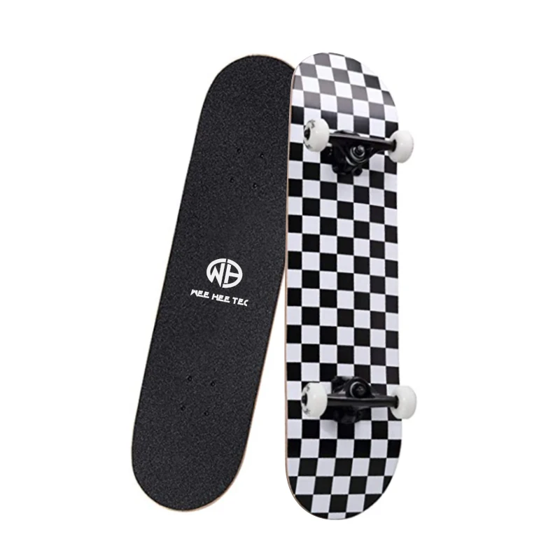 Customized Complete Professional 9 Ply Chinese Maple Skateboard with Aluminium Trucks
