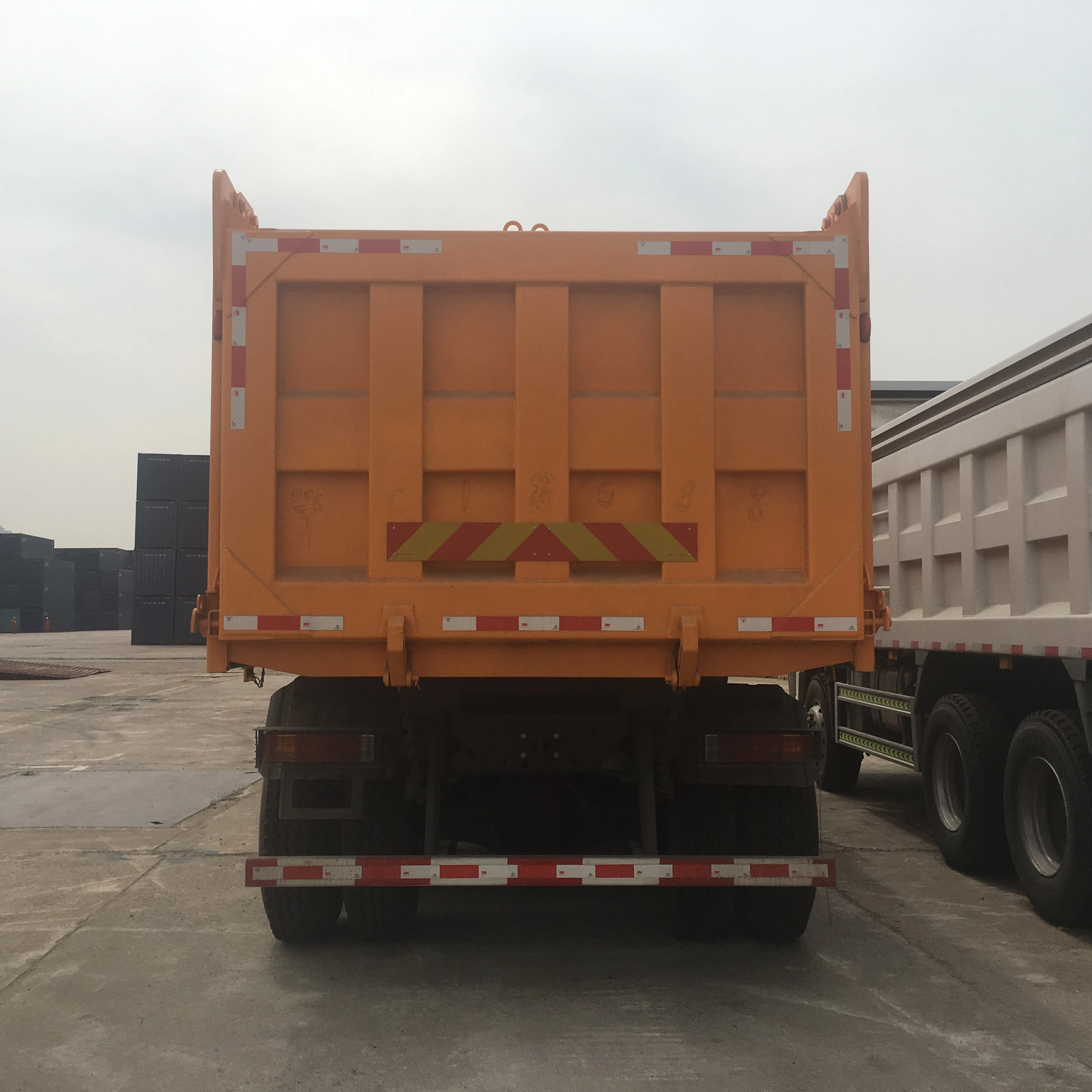 Algeria Shacman F2000 6x4 Tipper Dump Truck Weichai Engine Fast Gear Left drive for sale