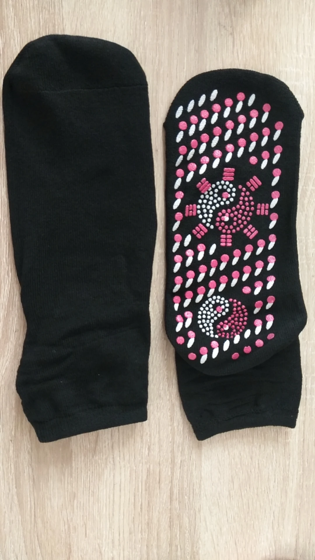 Снимающие усталость зимнее теплое оборудование для мужчин и женщин массаж ног Магнитная терапия оздоровительные Подогреваемые носки нескользящие Самонагревающиеся Носки в горошек