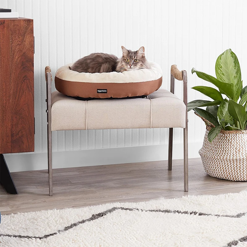 Pet Dog Bed Plush Animal House Comfortable and Fluffy Mat Dog Cat House Round Warm and Comfortable Nest in Winter