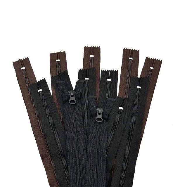 Factory Custom Nylon Zipper Rolls 3# 4# 5# 8# Sizes Open Close End Long Chain Resin Zippers for Home Textile Clothes Sustainable