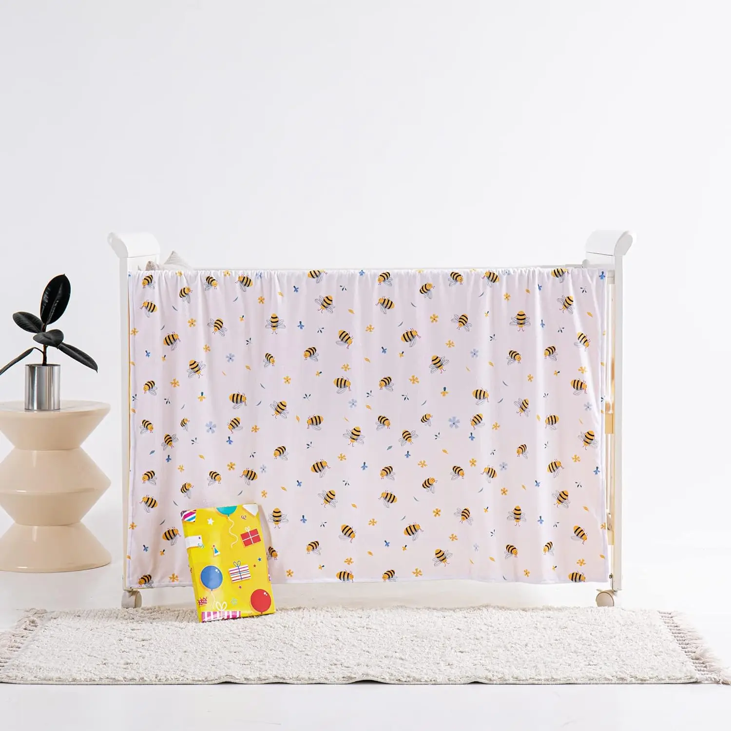 Wholesale Double Layer Baby Soft Minky Dot Receiving Blanket Velvet Plush Reversible Blanket For Newborns And Toddlers