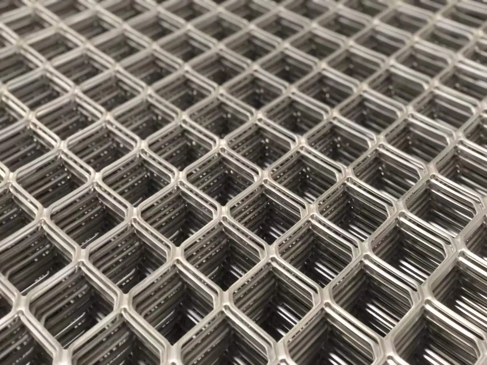 Hotsale Decorative Sheet Air Filter Diamond Hole Woven Aluminum Expanded Metal Mesh