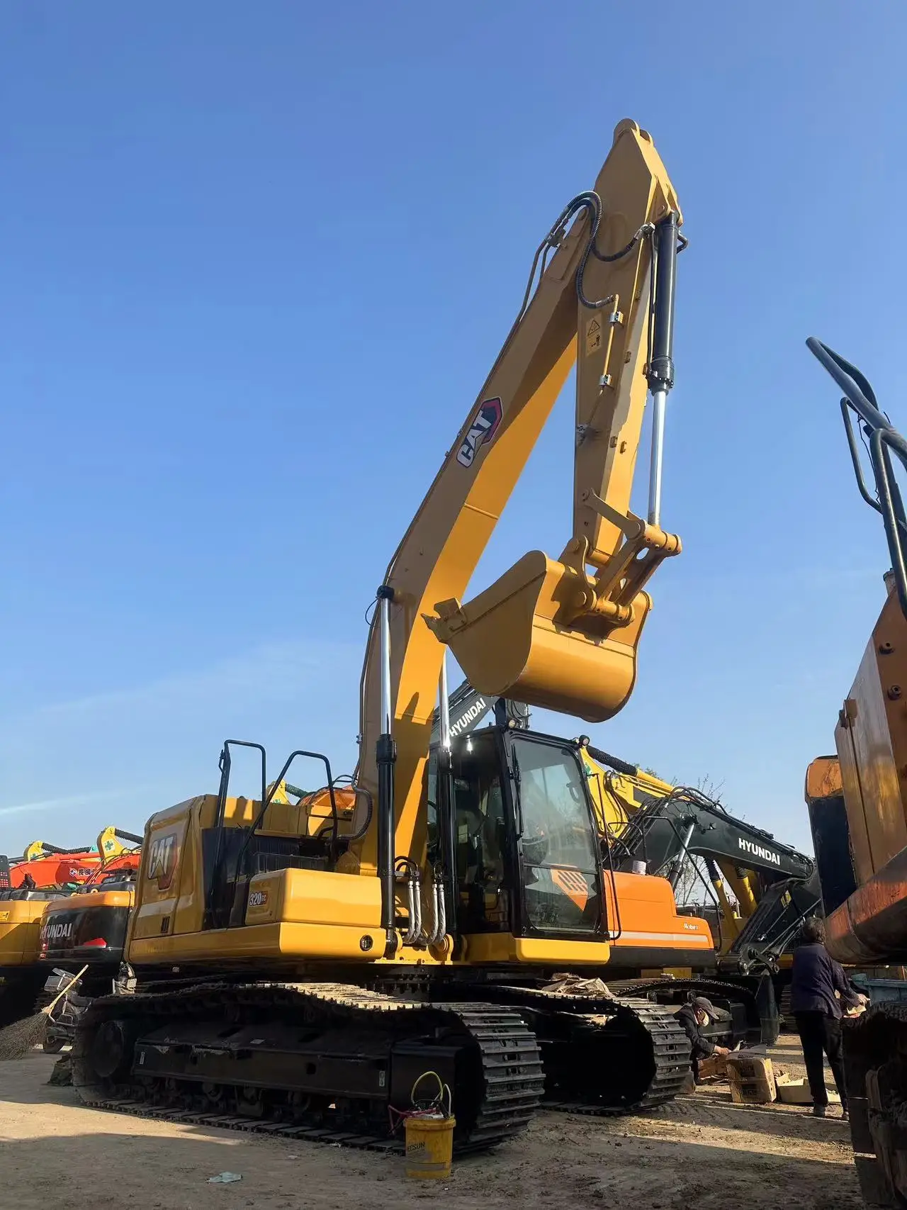 Low price original used CAT 320GC excavator CAT 320GC 320d 320C 320b 320 20 TON caterpillar excavator for sale
