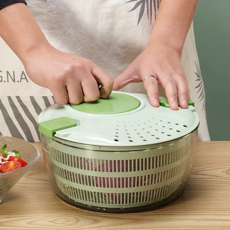 Multi-Functional Stainless Steel Kitchen Tool Eco-Friendly Hand Vegetable Dryer Salad Spinner Color Box Packing