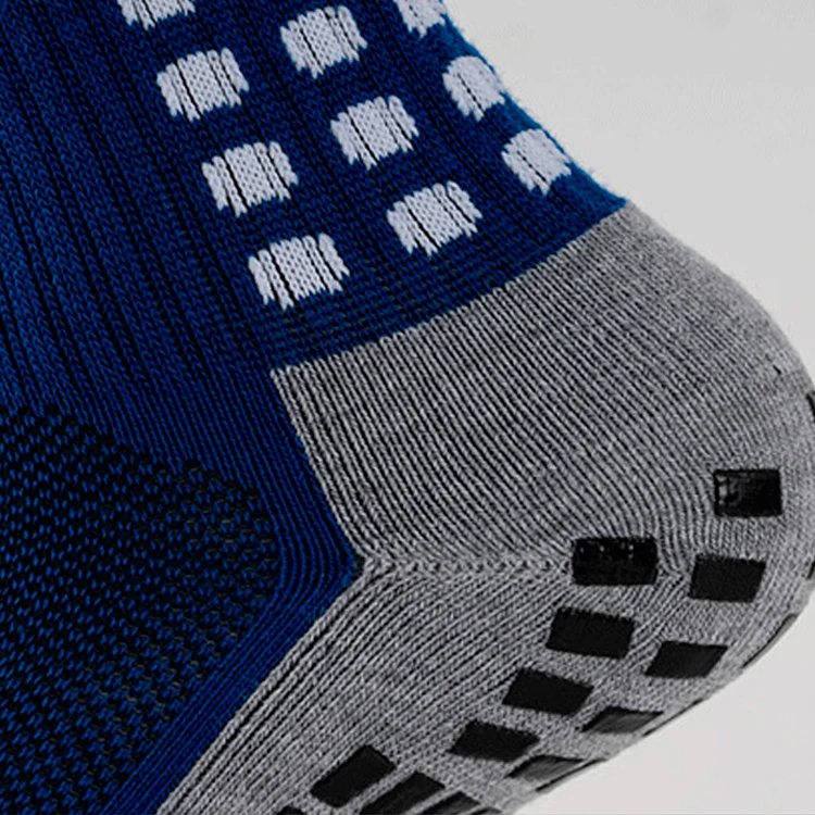 OEM Custom Logo Wholesale Anti Slip Sock Non Slip Soccer Grippy Sport Football Sports Grip Socks For Men