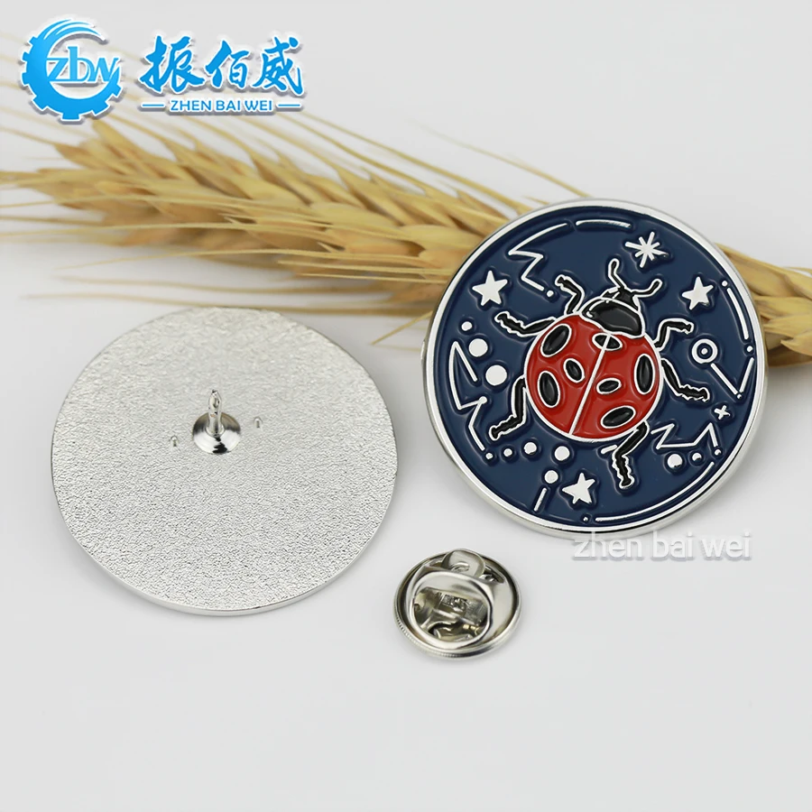 12 years custom experience Chinese manufacturer makes metal pin logo badge Zinc alloy brooch soft enamel lapel pin