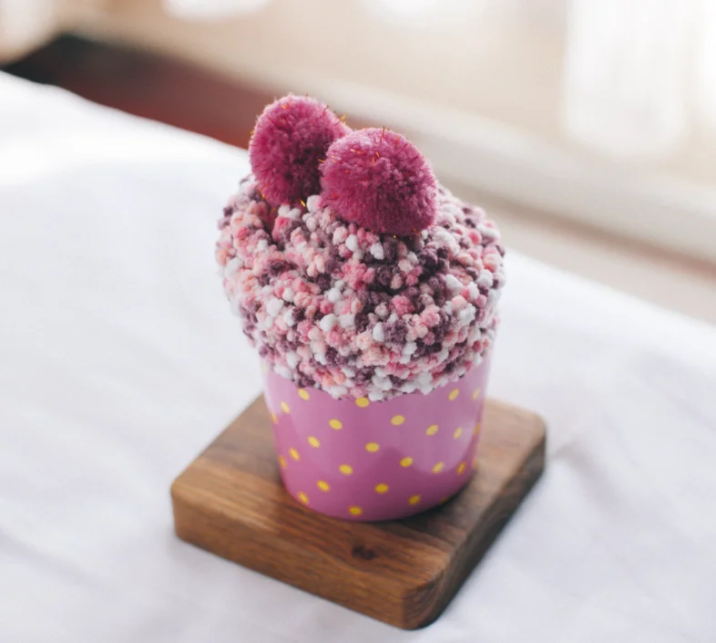 Fashion Cupcakes Bed Socks Winter Coral Fleece Velvet Fluffy Warm Floor Cupcake Gift Socks