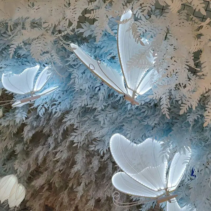 Wedding Venue Decoration Props Ceiling Lights Iron Small Butterfly Lamp Wedding Stage Scene Decoration Lights