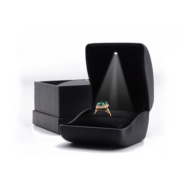 Classic Design PU Leather LED Lighted Earring Pendant Ring Boxes Wholesale Luxury Quality Jewelry Gift Packing Cases