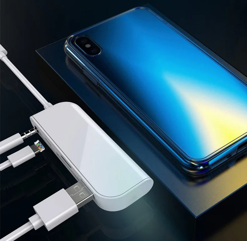 Applicable for iphone OTG card reader with 3.5mm mobile phone iPhone five-in-one card reader SD TF card + charging