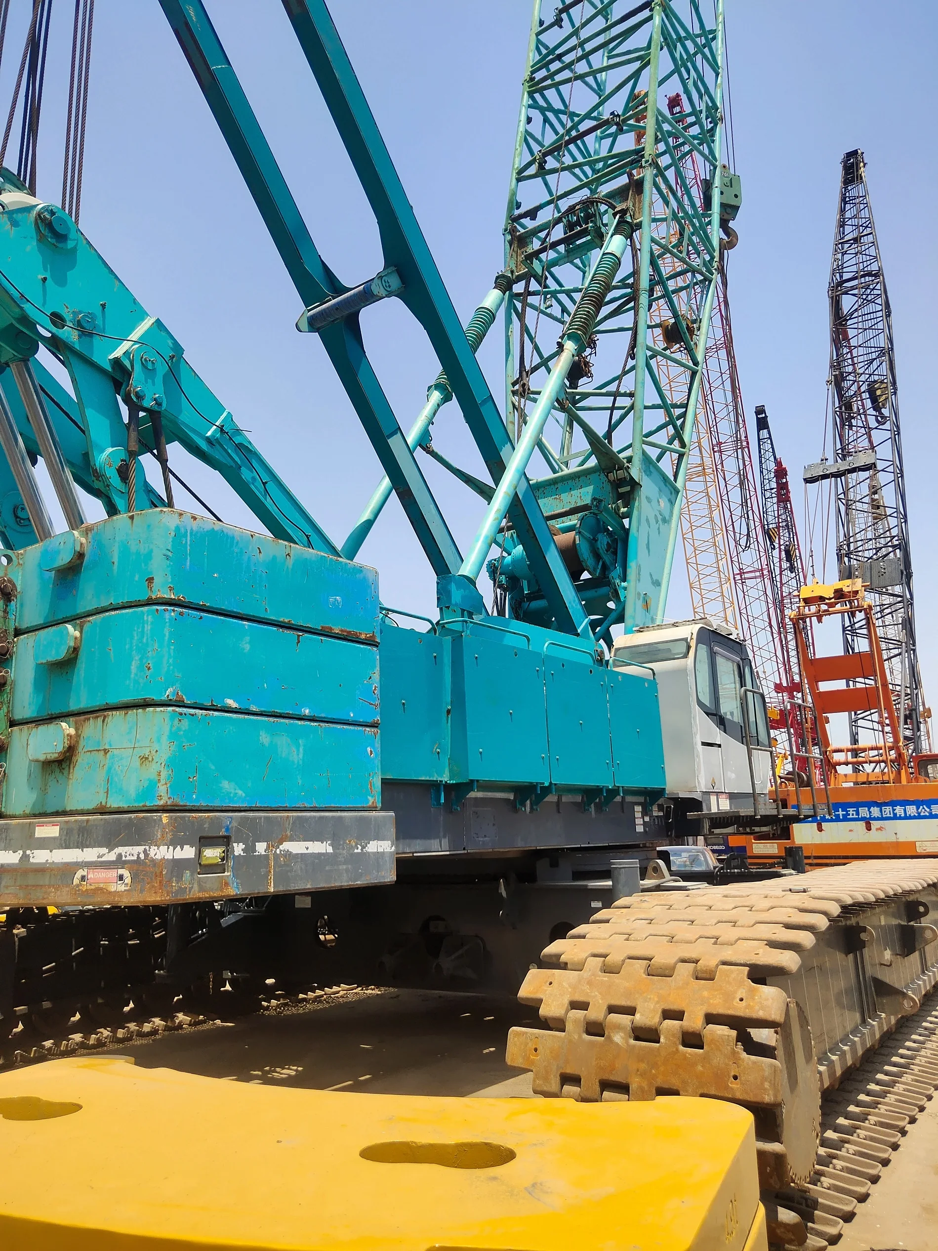 High quality large crawler crane, Japanese original second-hand kobelco 250 ton crawler crane