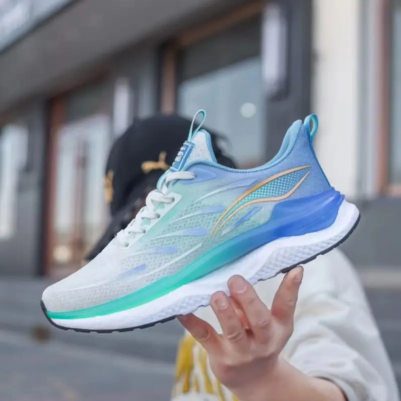 Made in China New design Fashion Air Cushion Shoes Comfortable Sneakers For Men Plus Size Men trendy casual running shoes