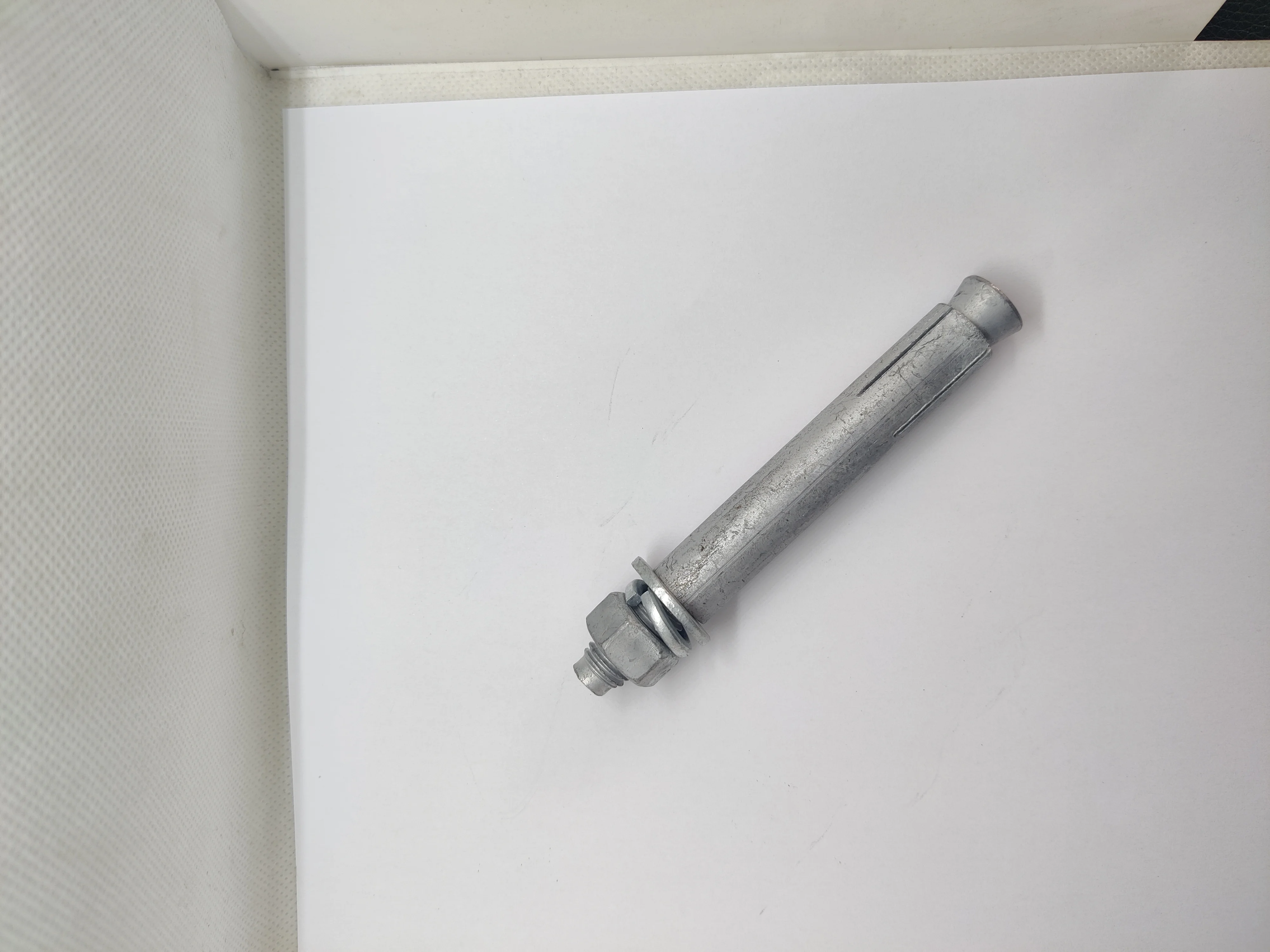 Factory supply Expansion Bolt rust proof durable for protective fence din
