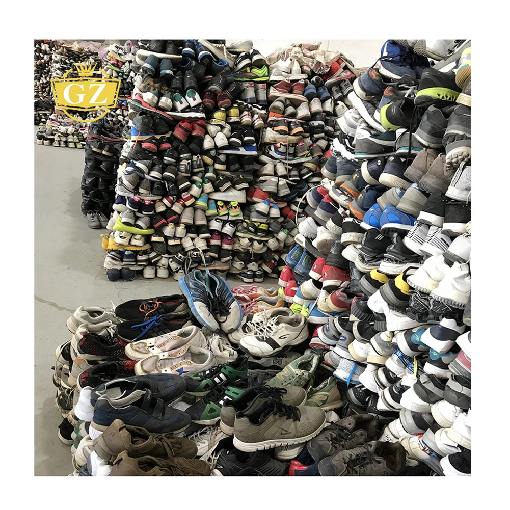Guangzhou Hot Selling Ukay Ukay Bales, Colourful Cheap Price Used Shoes In Bales