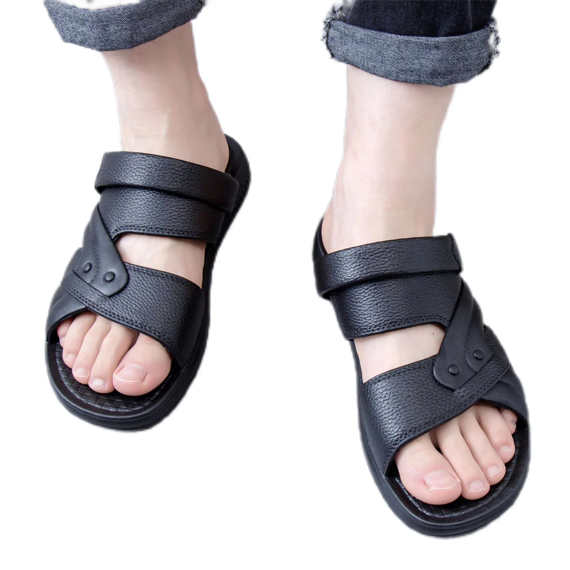 Summer popular men wear soft soled wear-resistant sandals wholesale Casual beach leather shoes men flat fashion slippers sandals