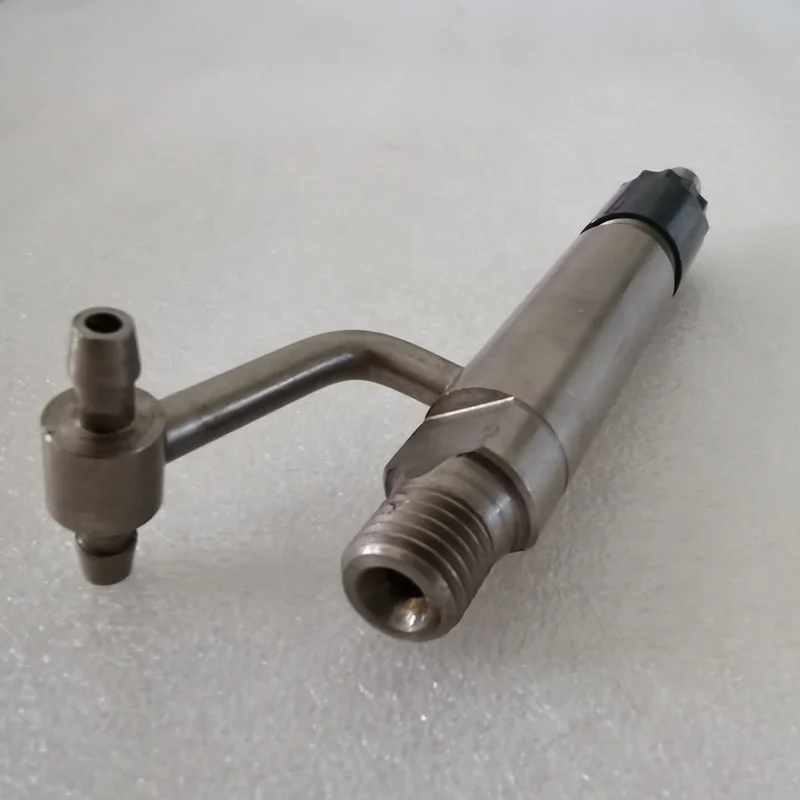 diesel fuel injector 150P224 nozzle and holder assembly