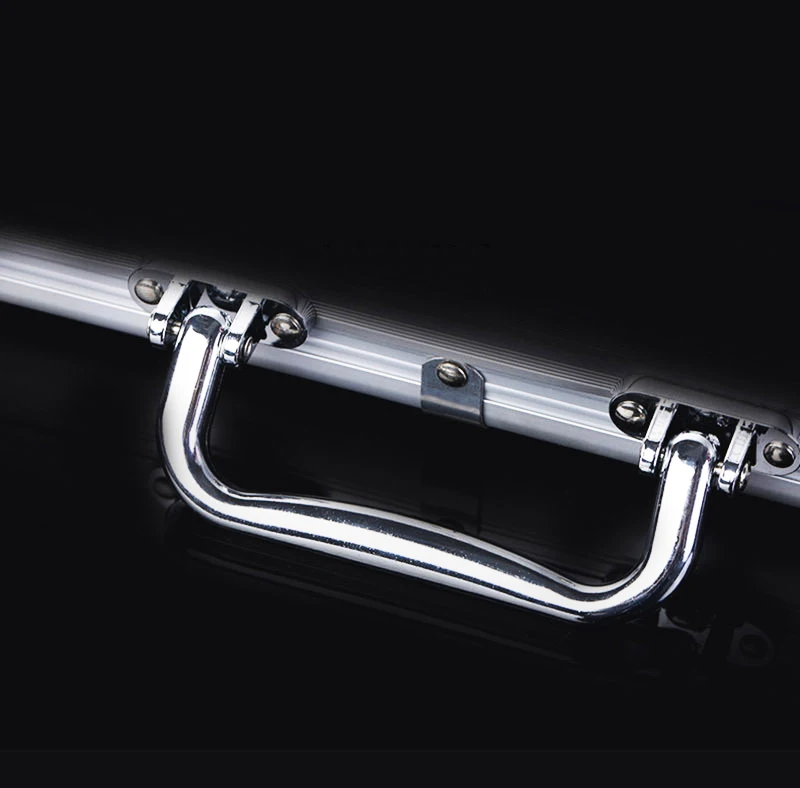 300pcs Poker Chips Wholesale Aluminum case for Poker Chips Set and 2 Decks of Poker Cards