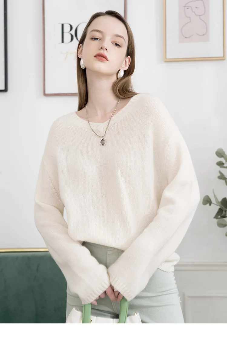 clean white bottom knit unlined upper cashmere sweater