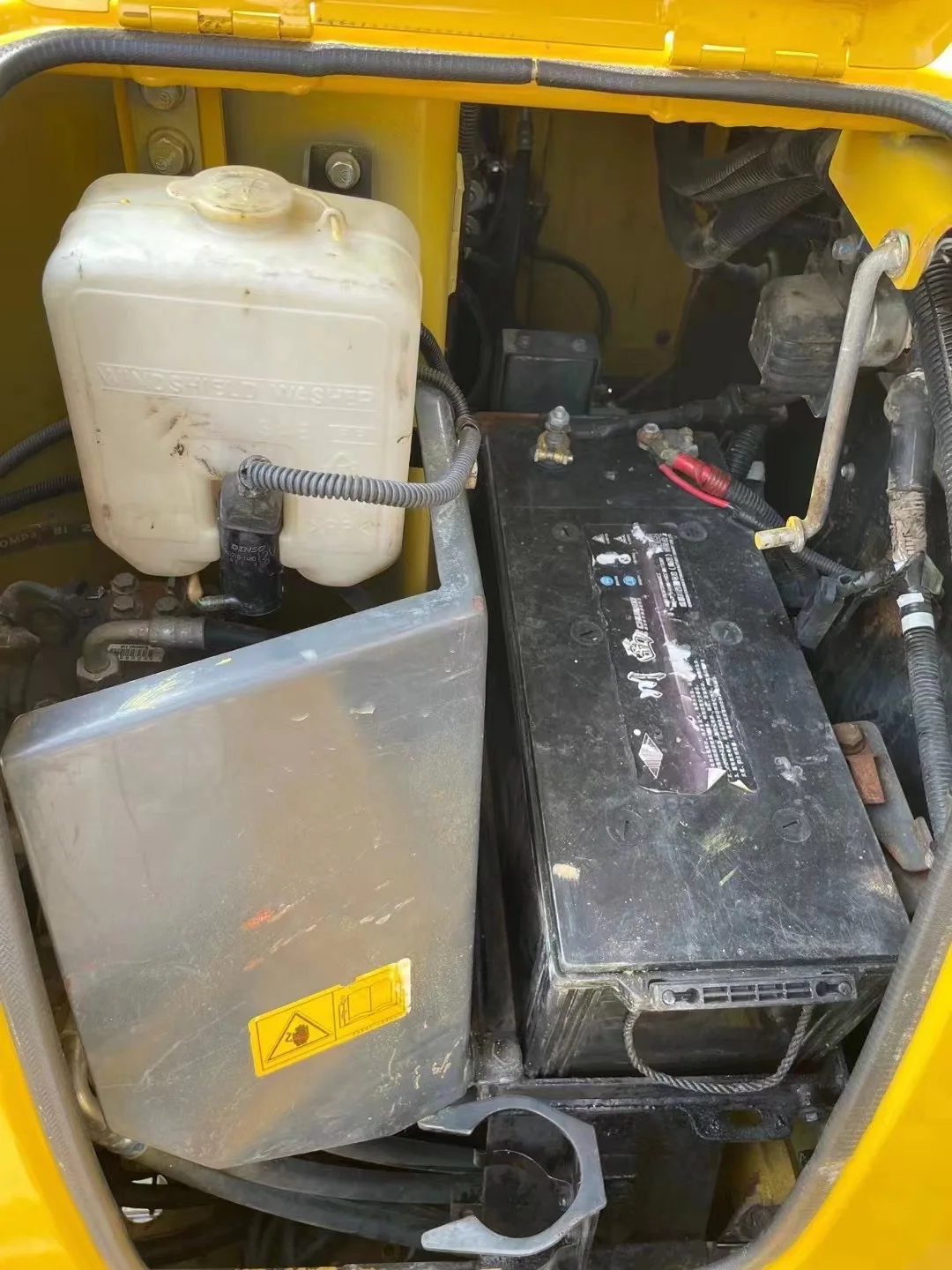 Оригинальный почти новый компактный мини-экскаватор Komatsu PC56 5 6 тонн мини-гусеничный экскаватор