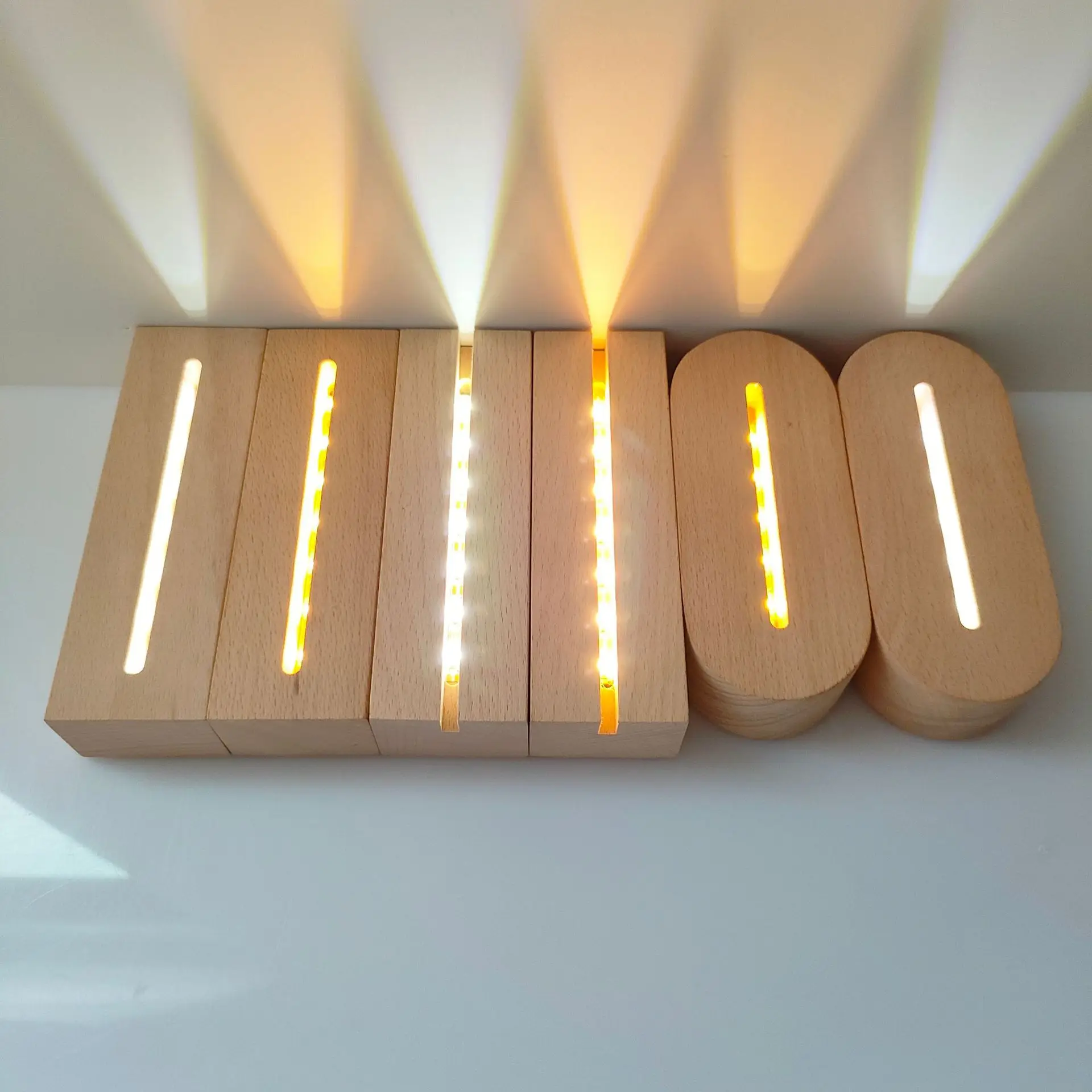 Jartown Wholesale 3D Illusion LED Night Light Rechargeable USB AAA Battery Warm Wooden Base Desk Lamp Home Use Christmas Gift