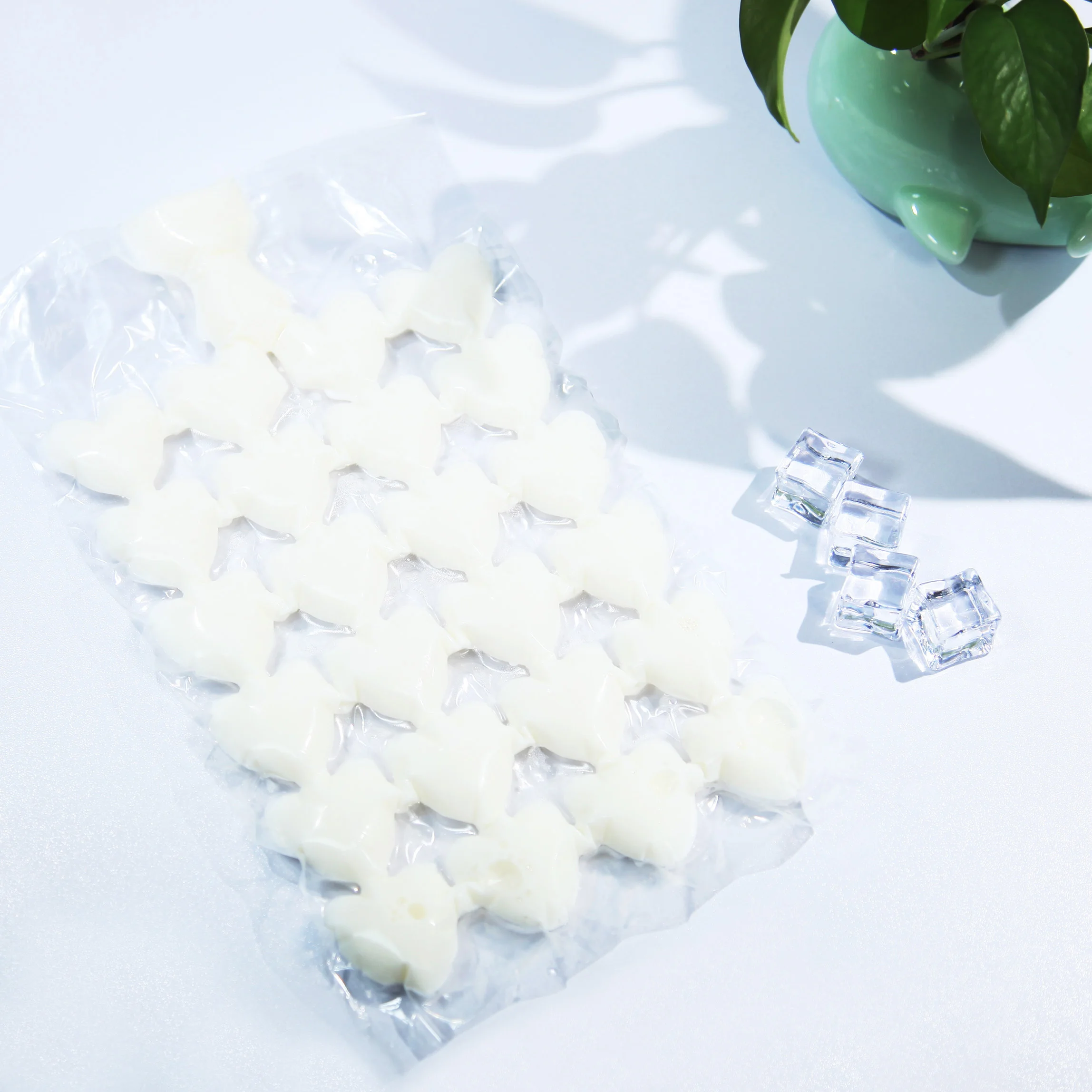 Heart-shaped Disposable Ice Cube Bag