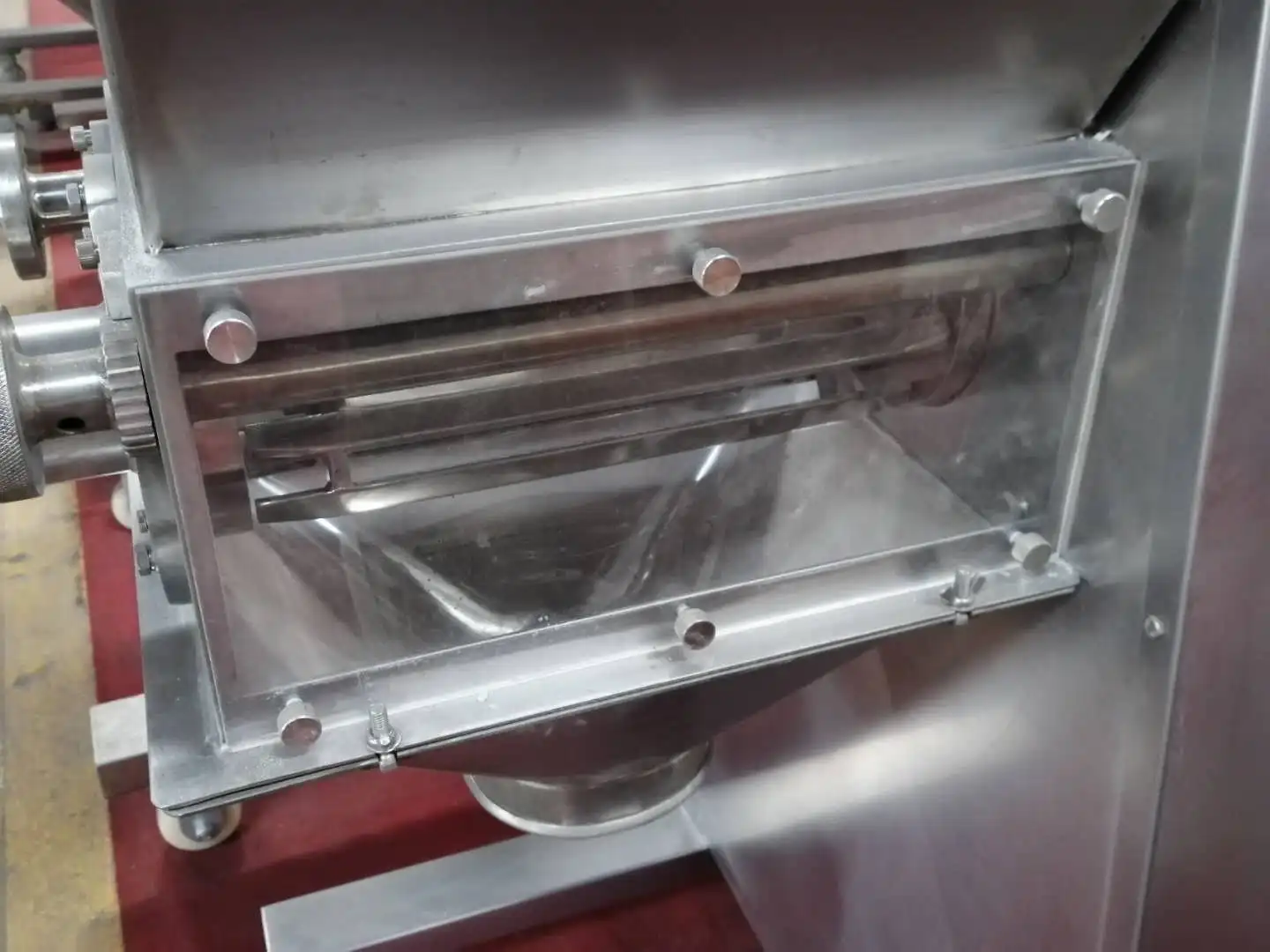 Rotary Machine Revolving Dry Rapid Mixer Fluid Bed Dryer Granulator